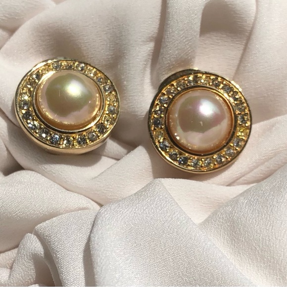 Vintage Christian Dior Faux Pearl Crystal Round Clip On Earrings Signed - Picture 5 of 8